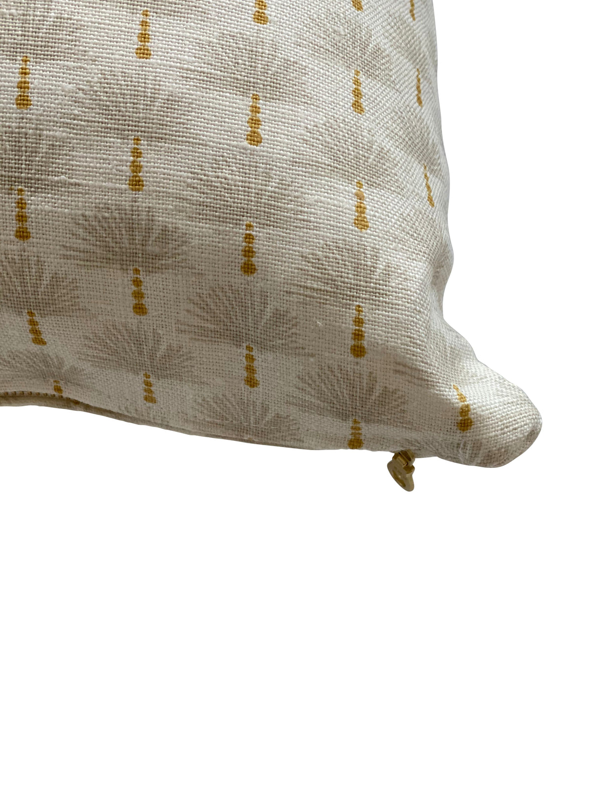 Mer pillow Moss on Oyster - greige design